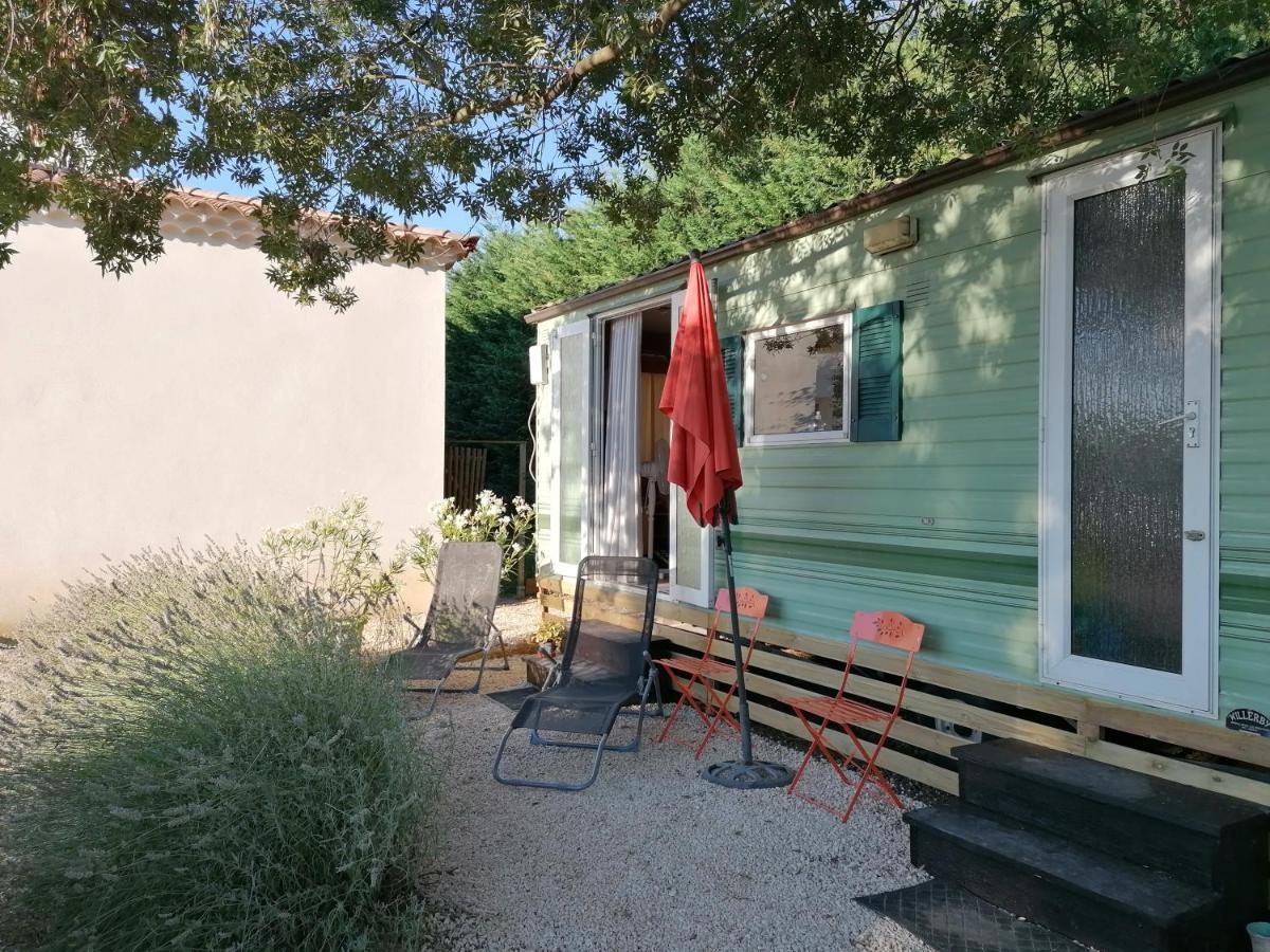 Bungalow Chez Gilly Boisset-et-Gaujac Luaran gambar